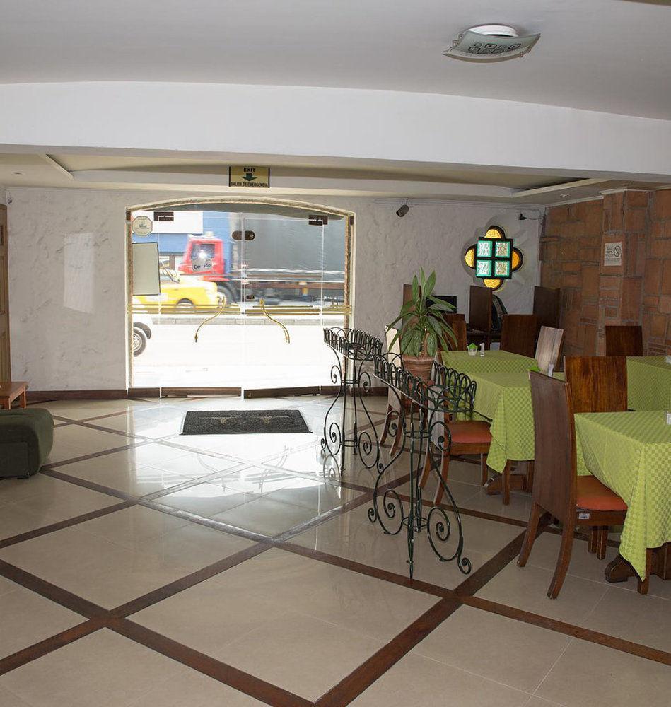 Ayenda 1223 Porton De La 10 Otel Medellín Dış mekan fotoğraf