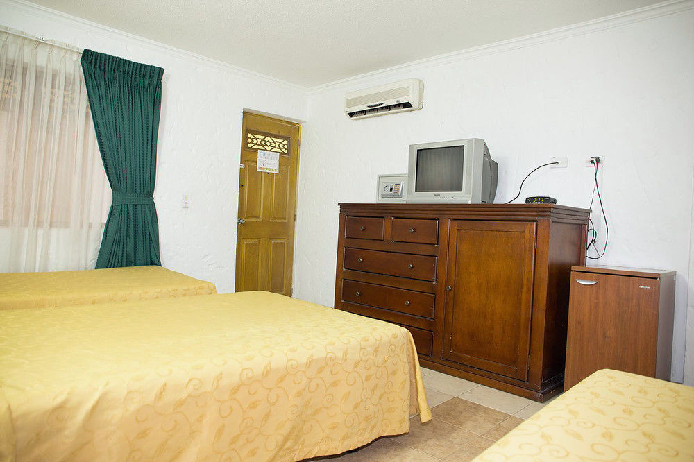 Ayenda 1223 Porton De La 10 Otel Medellín Dış mekan fotoğraf