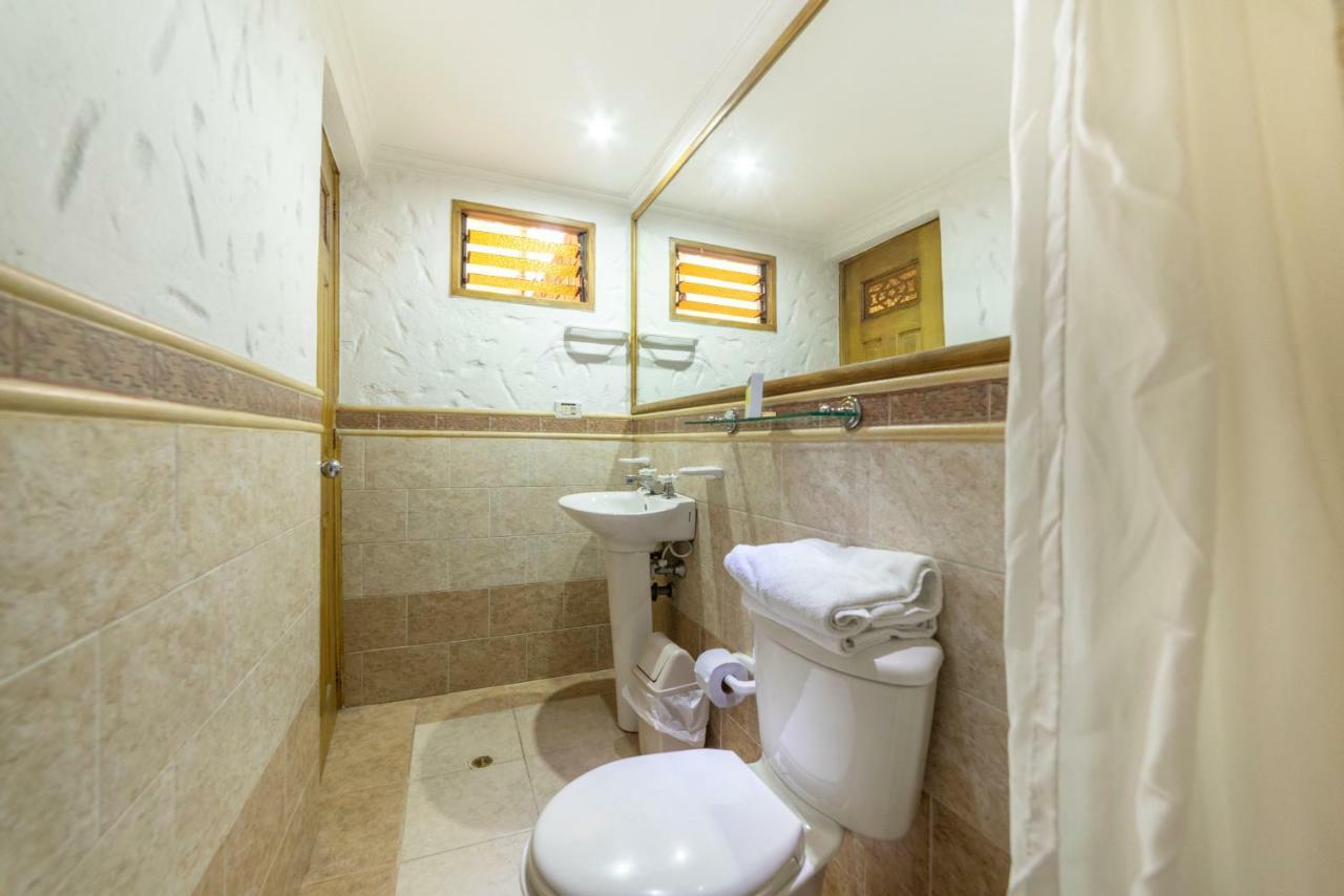 Ayenda 1223 Porton De La 10 Otel Medellín Dış mekan fotoğraf