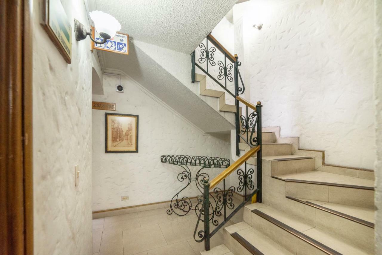Ayenda 1223 Porton De La 10 Otel Medellín Dış mekan fotoğraf